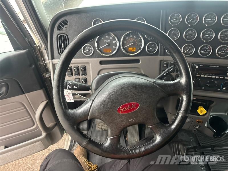 Peterbilt 389 Trekkvogner