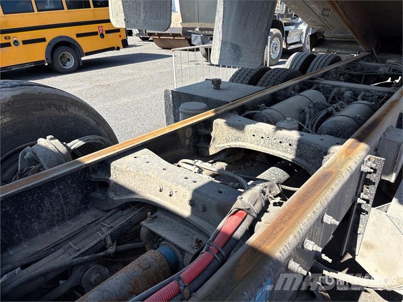 Peterbilt 567 Lastbiler med tip