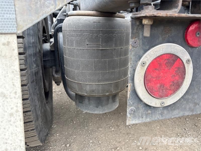 Peterbilt 567 Sattelzugmaschinen