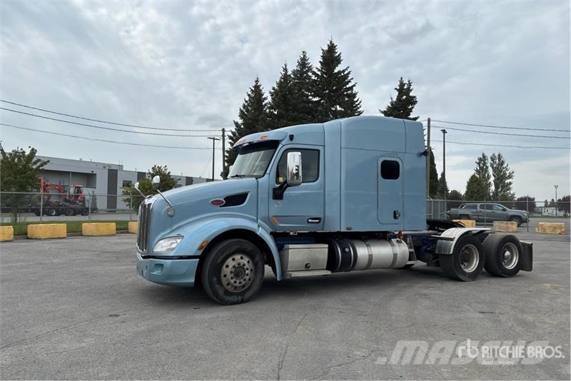 Peterbilt 567 Tahače