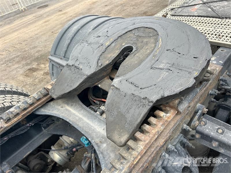 Peterbilt 567 Влекачи
