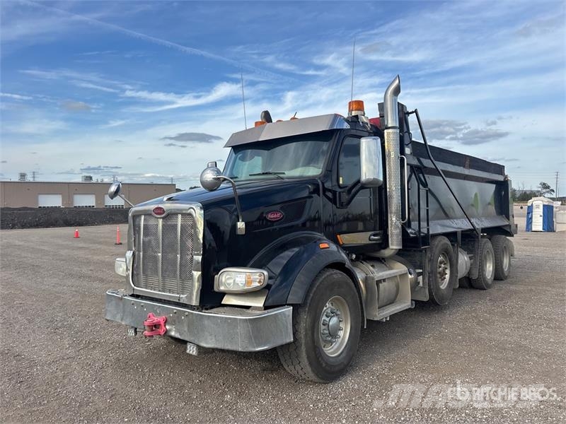Peterbilt 567 自卸式货车