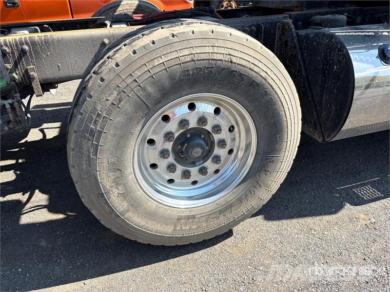 Peterbilt 567 Lastbiler med tip