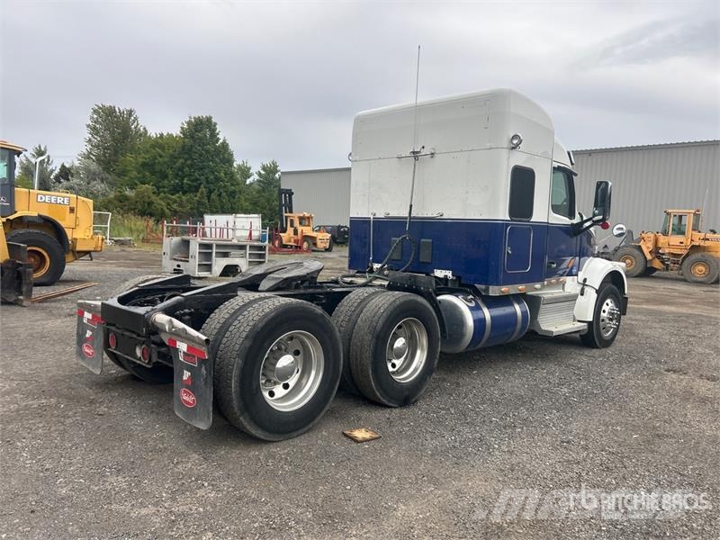 Peterbilt 567 Vlačilci