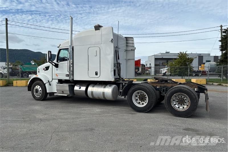 Peterbilt 567 Tahače