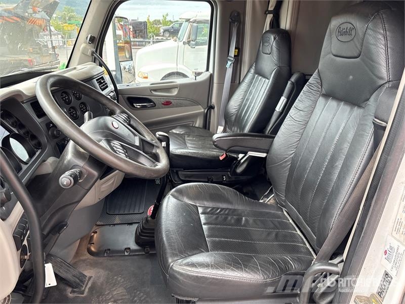 Peterbilt 567 트랙터 유닛