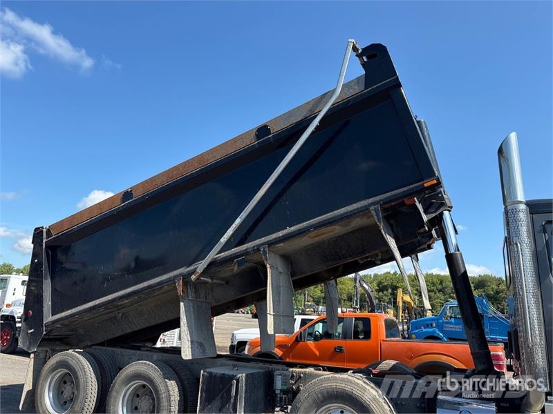 Peterbilt 567 Lastbiler med tip