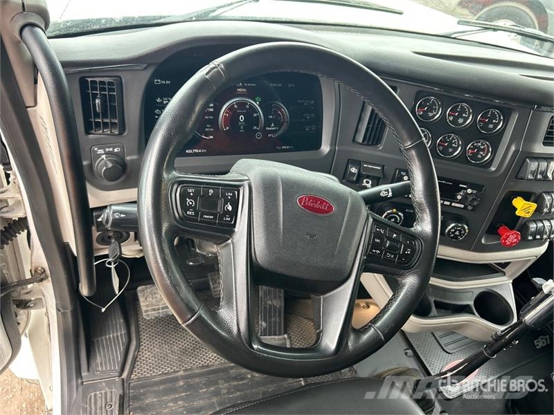 Peterbilt 567 Влекачи