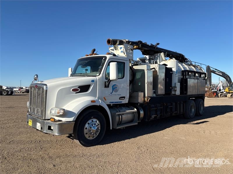Peterbilt 567 Kolkenzuigers