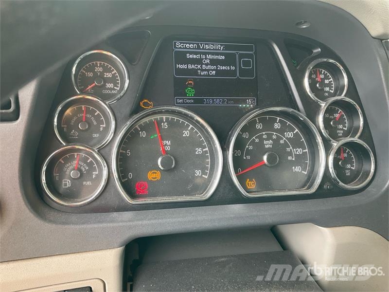 Peterbilt 567 شاحنات قلابة