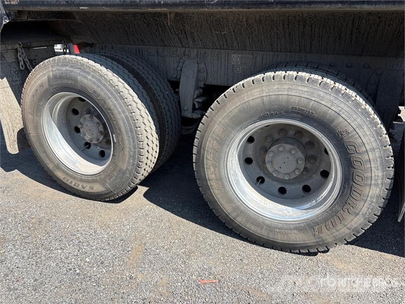 Peterbilt 567 Lastbiler med tip