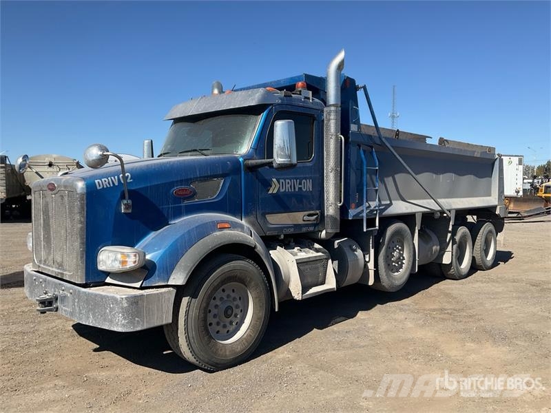 Peterbilt 567 Pašizgāzējs