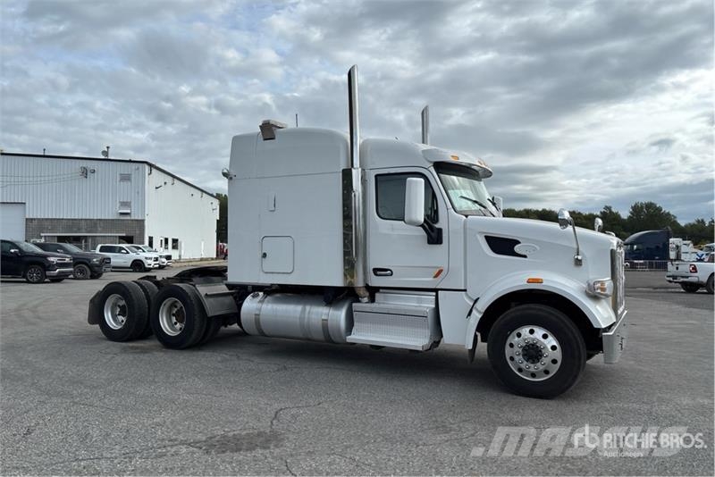Peterbilt 567 Tahače
