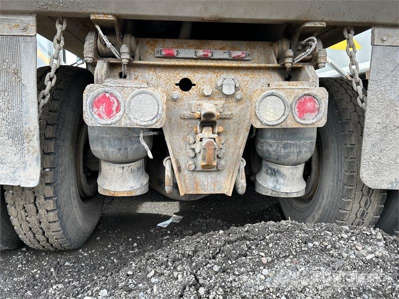 Peterbilt 567 Damperli kamyonlar