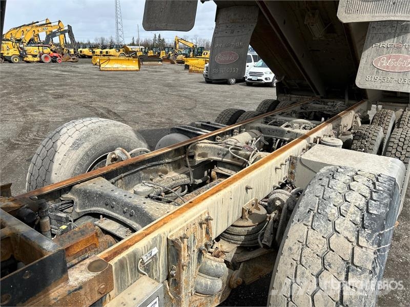 Peterbilt 567 Damperli kamyonlar