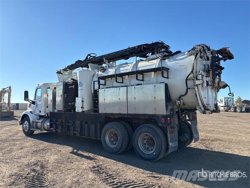 Peterbilt 567 Kolkenzuigers