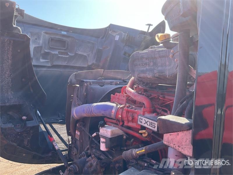 Peterbilt 579 Trekkers