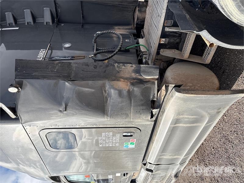 Peterbilt 579 Tractor Units