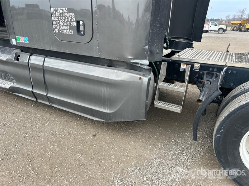 Peterbilt 579 Trekkers