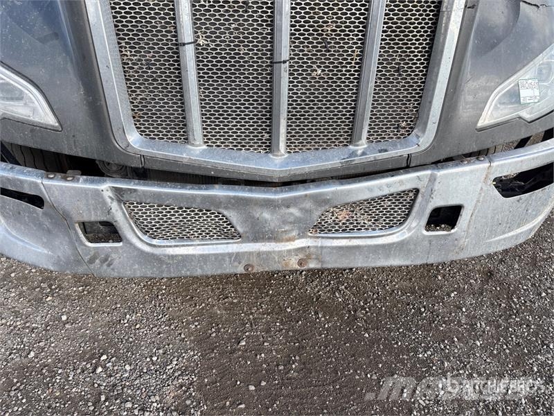 Peterbilt 579 Tractor Units