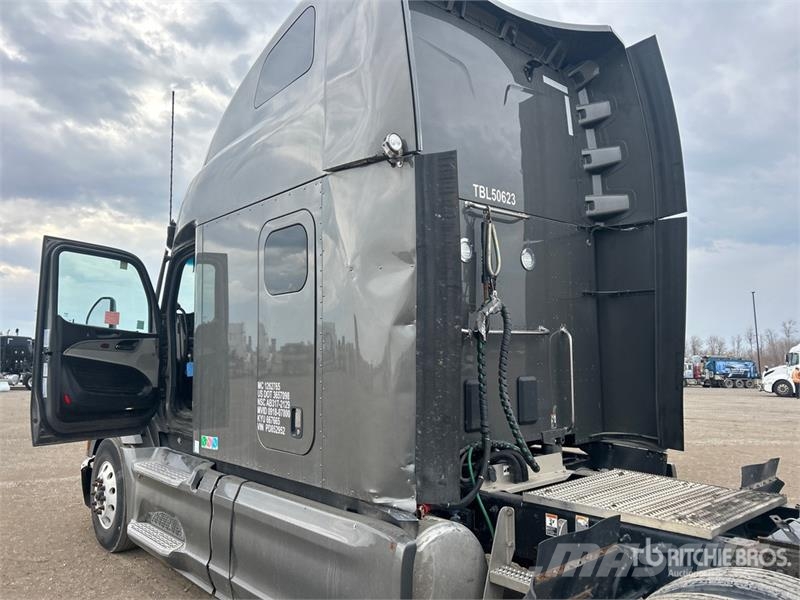 Peterbilt 579 Trekkers