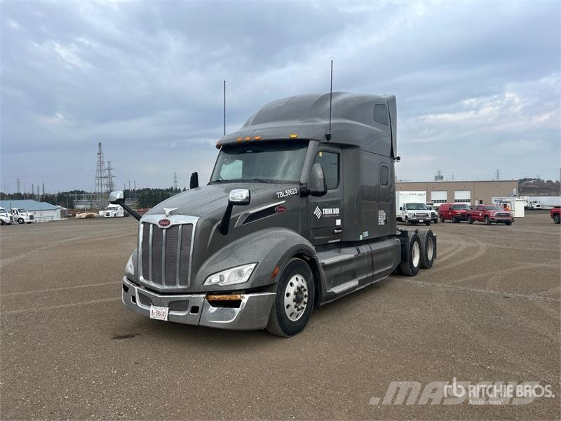 Peterbilt 579 Trekkers