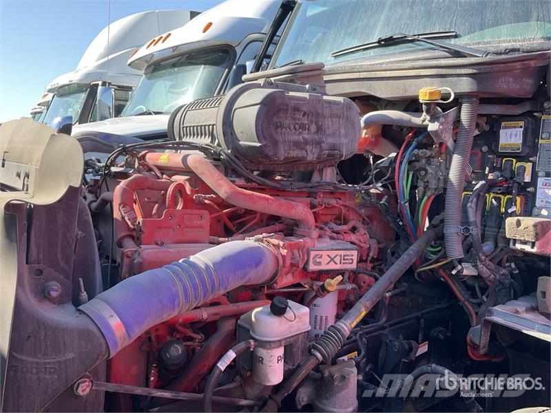 Peterbilt 579 Trekkers