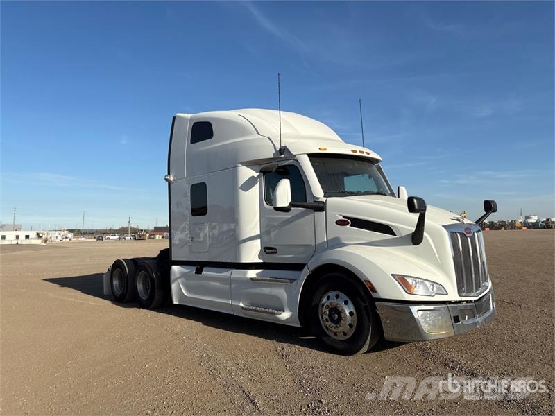 Peterbilt 579 Vetopöytäautot