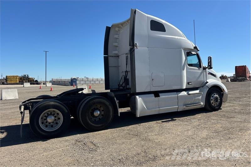 Peterbilt 579 Vilcēji