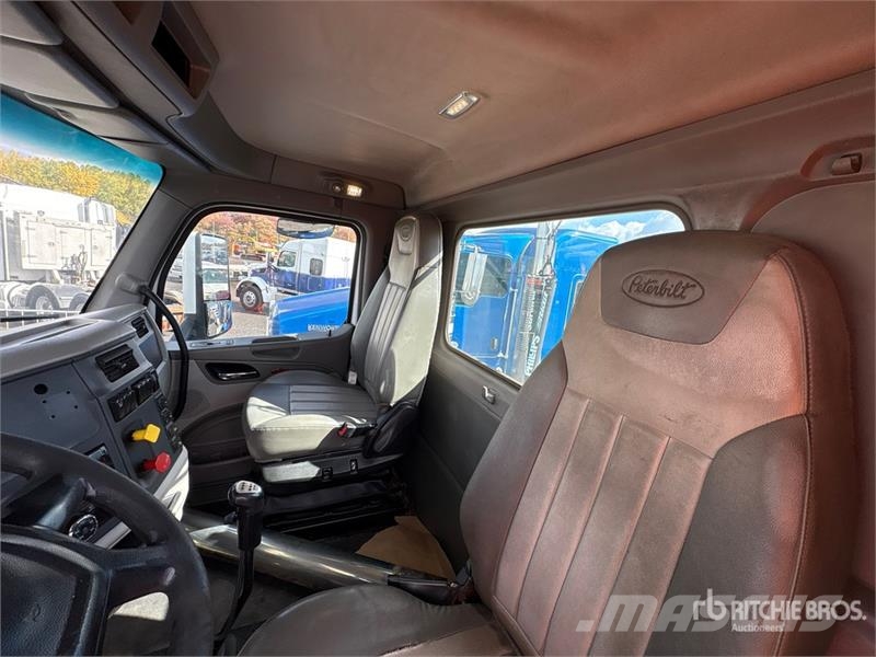 Peterbilt 579 Влекачи