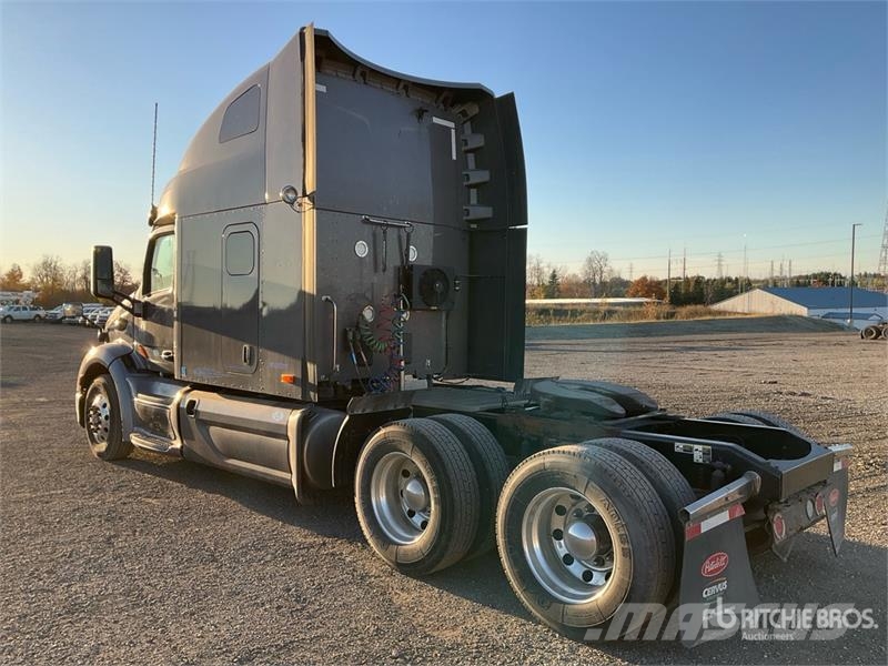 Peterbilt 579 Vilcēji