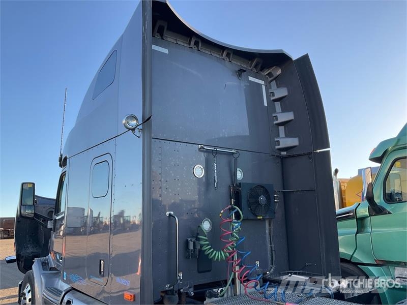Peterbilt 579 Vilcēji