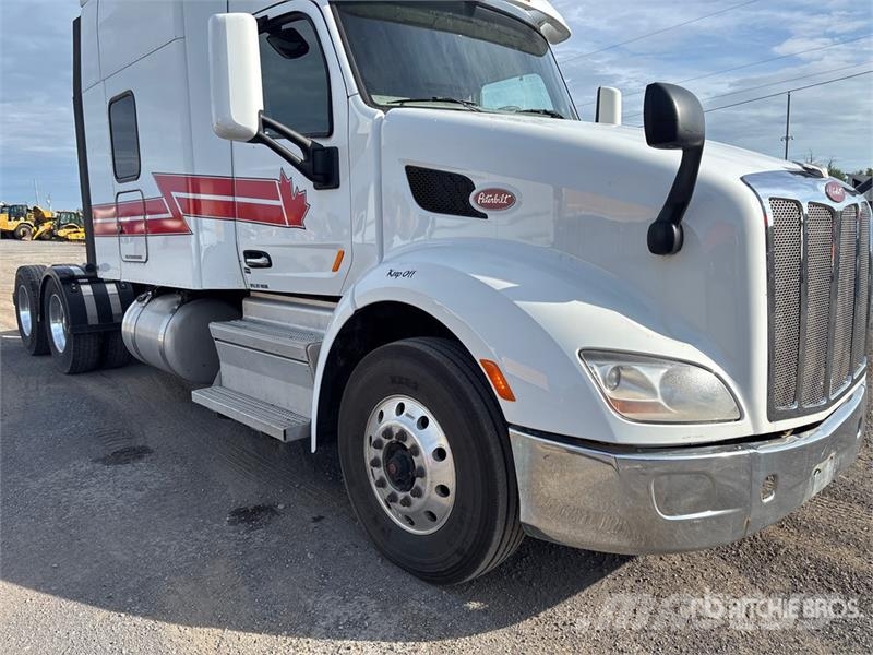 Peterbilt 579 牵引车