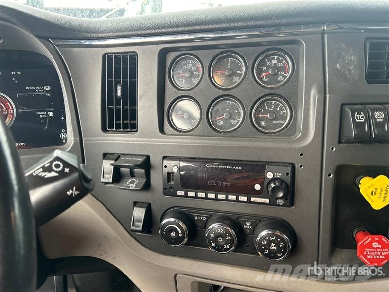 Peterbilt 579 Trekkers
