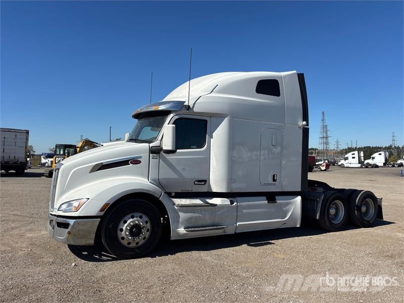 Peterbilt 579 Vilcēji