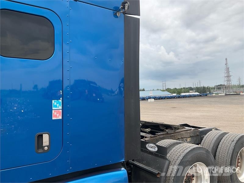 Peterbilt 579 6x4 T/A Sleeper Truck Tractor Tractores (camiões)