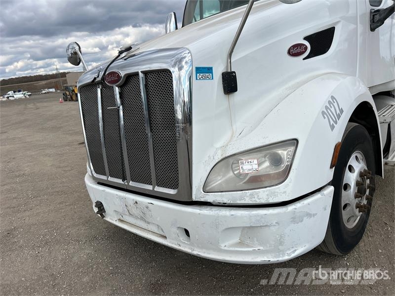 Peterbilt 587 Vilcēji
