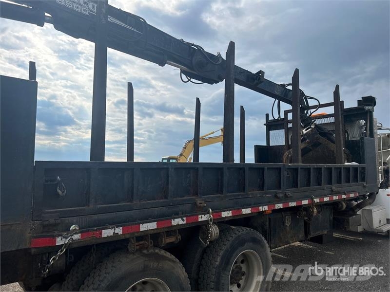 Peterbilt 8500 on Peterbilt 367 6x4 Grapple Truck Grijpers