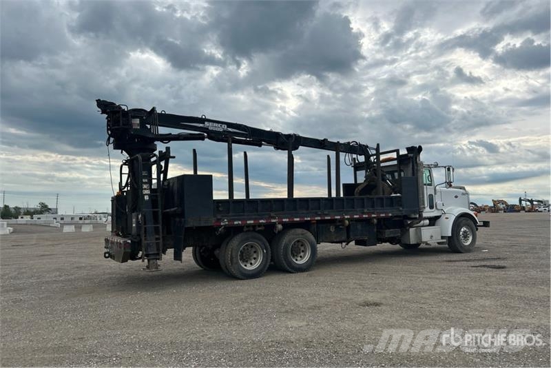 Peterbilt 8500 on Peterbilt 367 6x4 Grapple Truck Grijpers