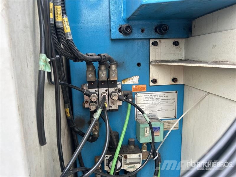 Phoenix 3Axis Vertical CNC Mail and Anillam 6000 Controlle Строителство - Други