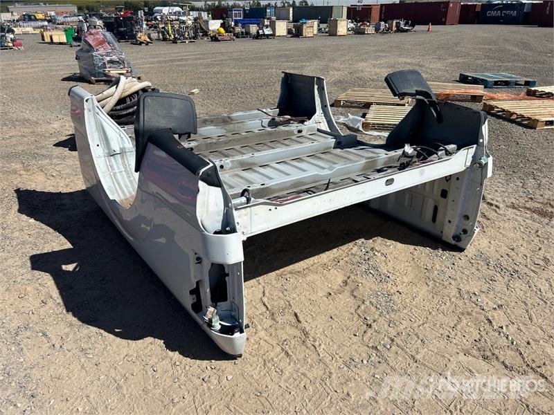 Pickup Truck Bed - Fits Ford F-150 (Unused) Transportes - Outros