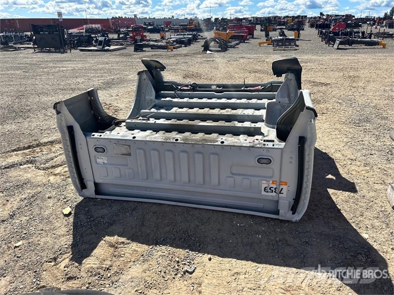 Pickup Truck Bed - Fits Ford F-150 (Unused) Transportes - Outros