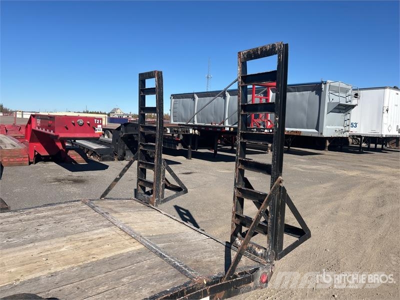 PJ Trailers Trailers 18 ft T/A Equipment Trailer Rimorchio per il trasporto di veicoli