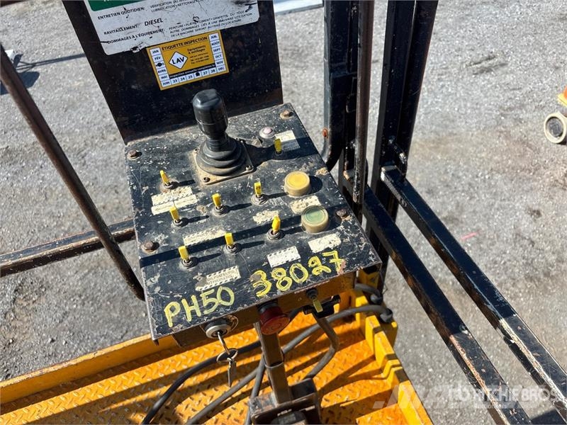 Plafolift PH50 4x4 Diesel Scissor Lift Saksilavat