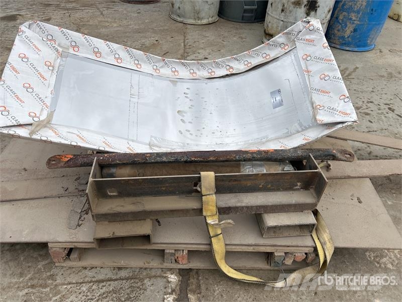  Plate and Truck Fender Andre komponenter