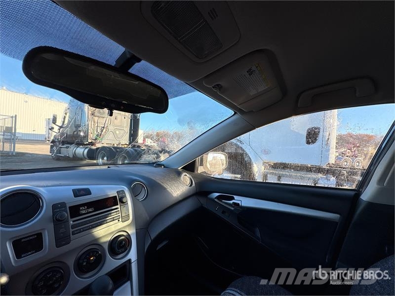 Pontiac Vibe Automobile Personbiler