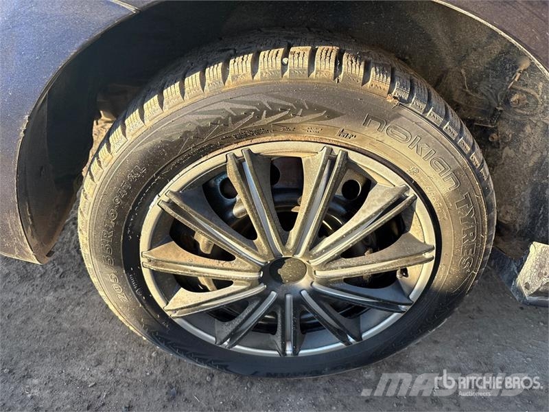 Pontiac Vibe Automobile Personbiler