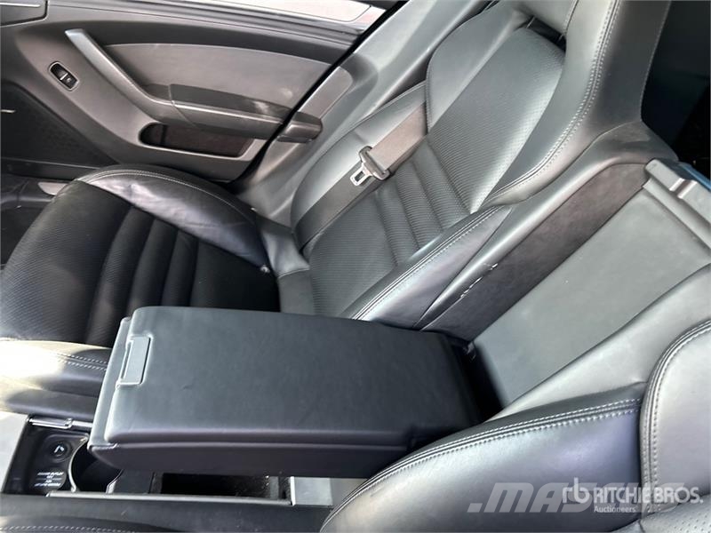 Porsche Panamera Turbo Automobile PKWs