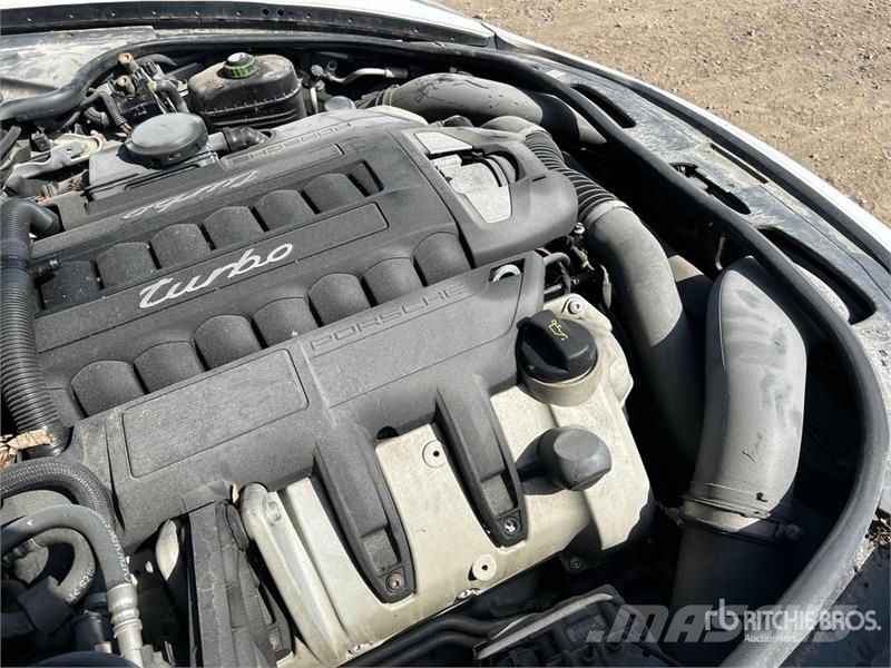 Porsche Panamera Turbo Automobile PKWs