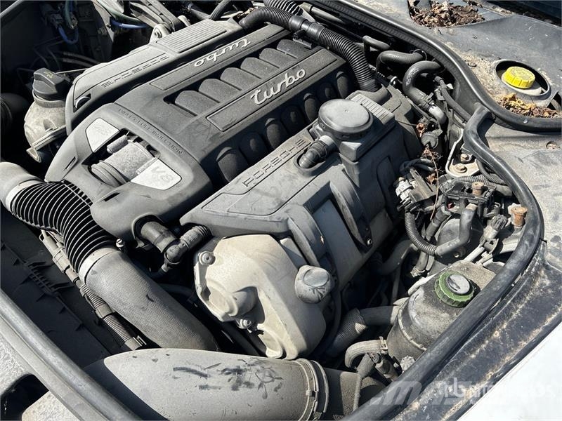 Porsche Panamera Turbo Automobile PKWs